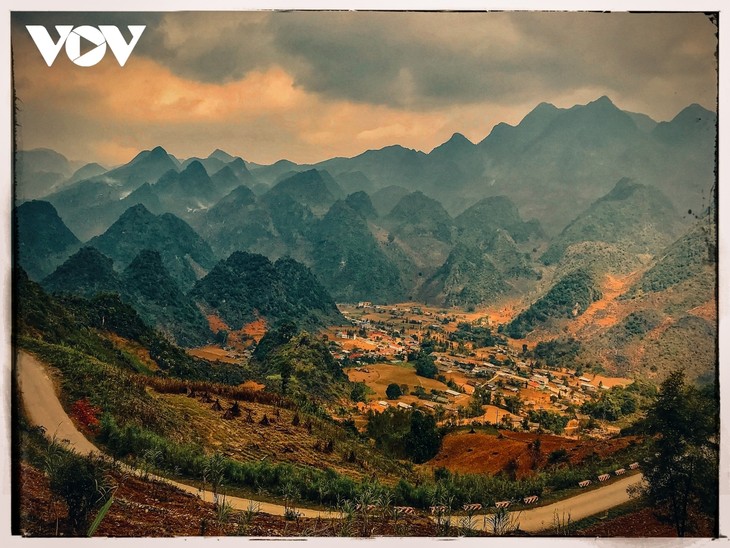 Stunning images of perilous passes in Ha Giang - ảnh 14